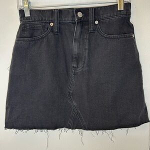 New Madewell Stretch Denim Jean Mini Skirt Ash Black Raw Hem Sz 25 XS  90’s